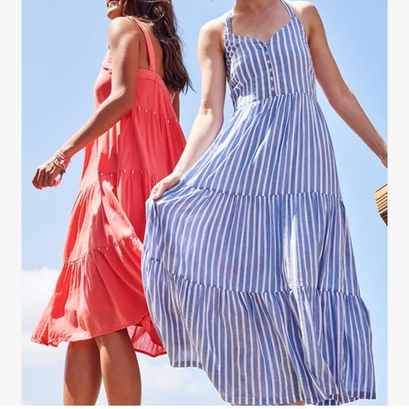 Old Navy Dresses & Skirts - Blue and white striped maxi dress